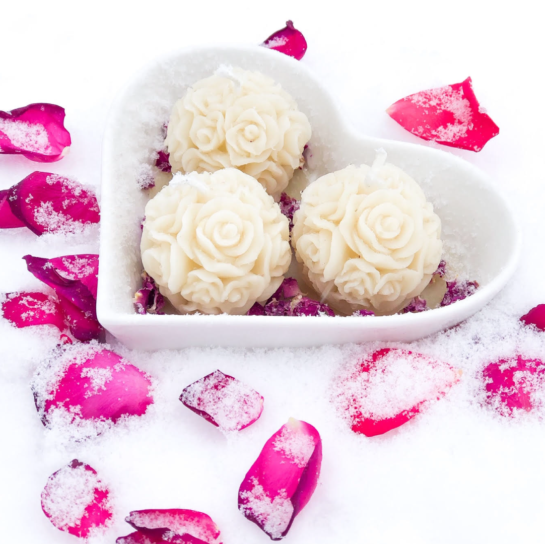White Beeswax Rose Ball Heart Candle