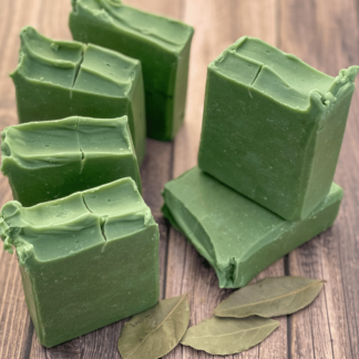 Tobacco & Bay Leaf Honey & Beeswax Soap