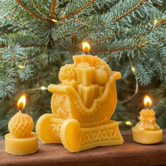 Santa's Sleigh Beeswax Candle